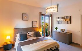 Sorrento City Apartment